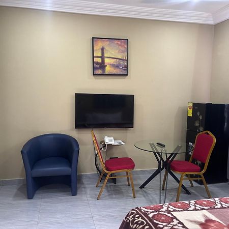 Bonsukoda Lodge Madina Zewnętrze zdjęcie