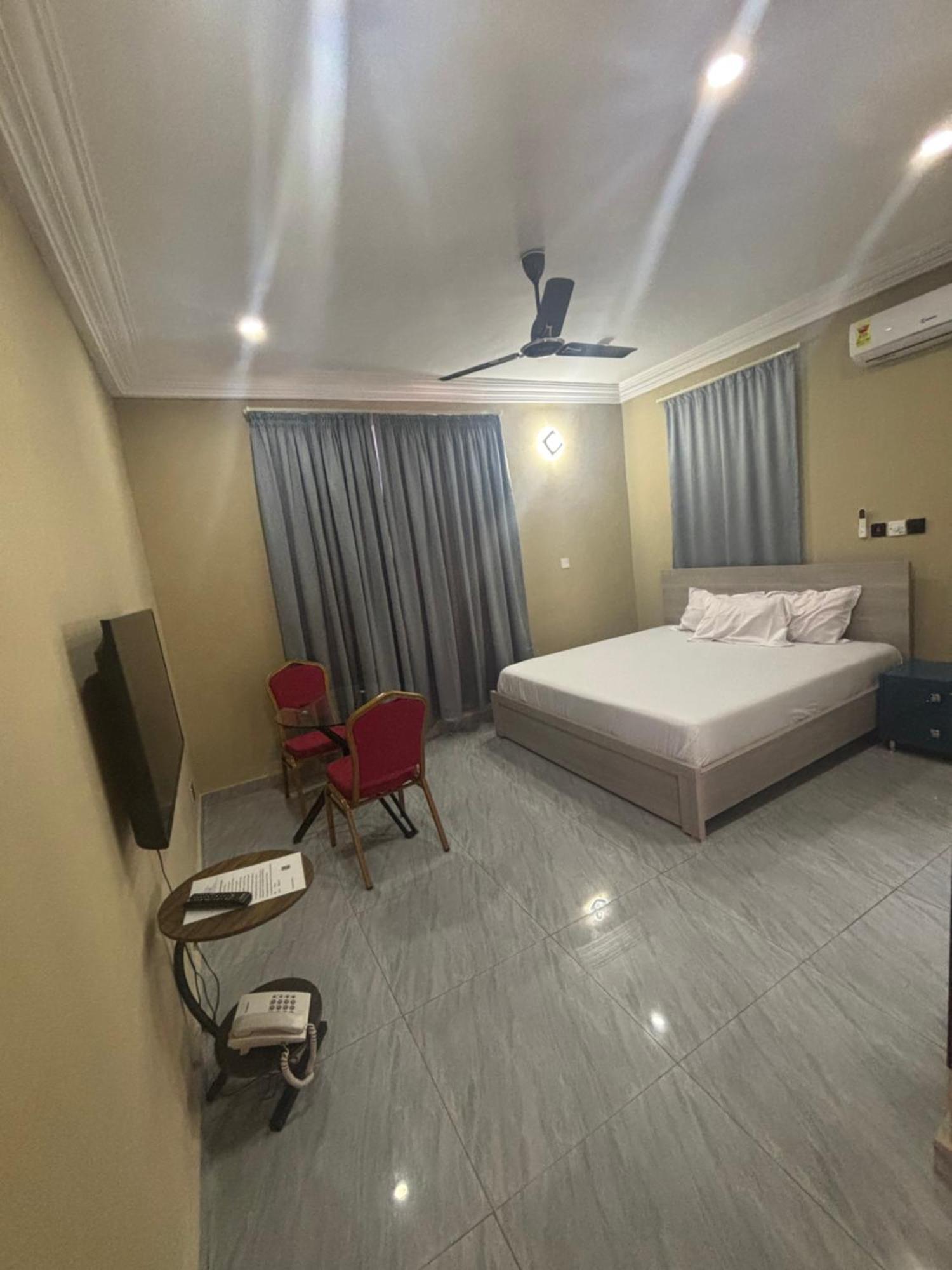 Bonsukoda Lodge Madina Zewnętrze zdjęcie