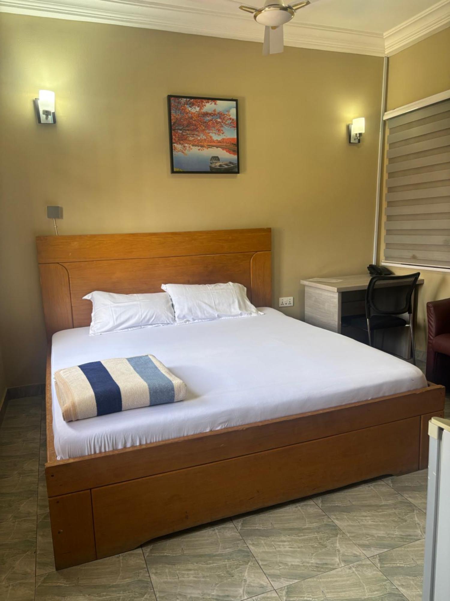 Bonsukoda Lodge Madina Zewnętrze zdjęcie